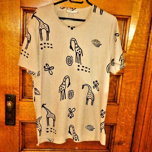 Comfortable *** FASHQUE ~ TOP *** X Large - Picture 1 of 2